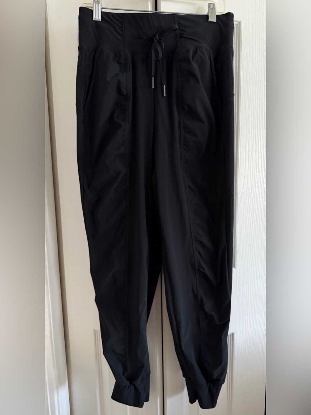 HALARA Black High Waisted Drawstring Ruched Tapered Dance Joggers-Petite Small